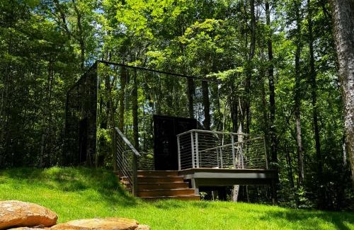 Balsam Grove House | Couples Mirror Cabin -Looking Glass at Valley Bear Farms Resort