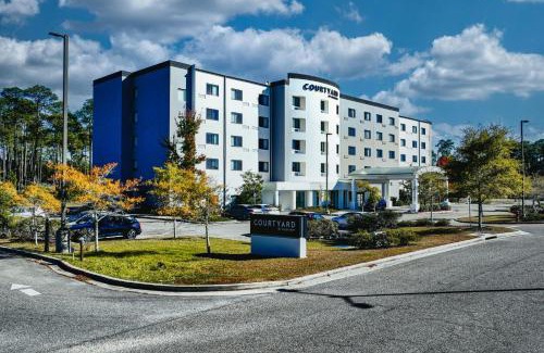 D'Iberville Hotel | Courtyard Biloxi North/D'Iberville