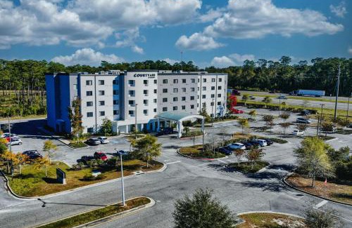 D'Iberville Hotel | Courtyard Biloxi North/D'Iberville