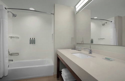 Town Center Hotel | Courtyard by Marriott Atlanta Kennesaw