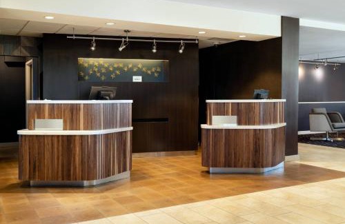 Bakersfield Hotel | Courtyard by Marriott Bakersfield