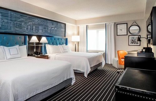 Coolidge Corner South Side Hotel | Courtyard by Marriott Boston Brookline