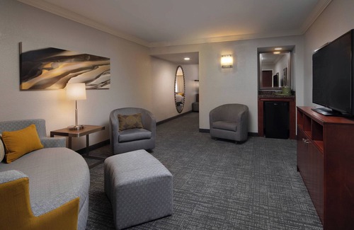 Bradenton Hotel | Courtyard by Marriott Bradenton Sarasota Riverfront