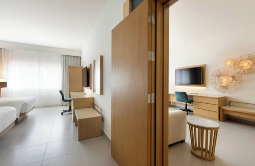 Alfredo V. Bonfil Hotel | Courtyard By Marriott Cancun Airport