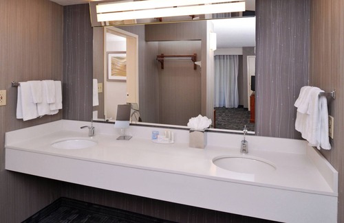 Gastonia Hotel | Courtyard by Marriott Charlotte Gastonia