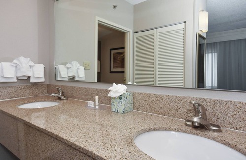 Matthews Hotel | Courtyard by Marriott Charlotte/Matthews