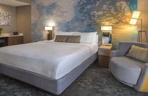 Westlake Hotel | Courtyard by Marriott Cleveland Westlake