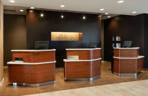 Dupont Hotel | Courtyard by Marriott Denver Airport