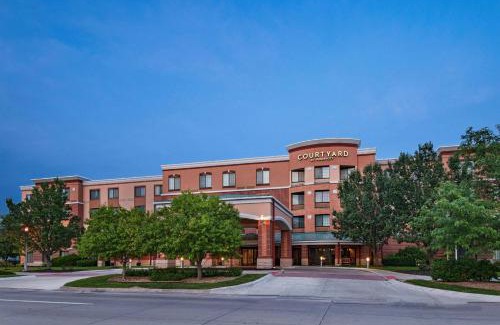 Aksarben - Elmwood Park Hotel | Courtyard by Marriott Omaha Aksarben Village