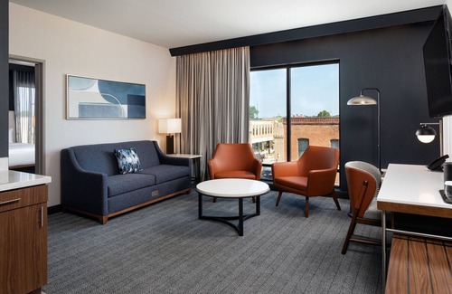 Owatonna Hotel | Courtyard by Marriott Owatonna Downtown