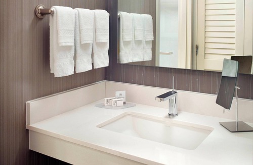 Cary Hotel | Courtyard by Marriott Raleigh/Cary