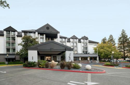 Santa Rosa Hotel | Courtyard by Marriott Santa Rosa