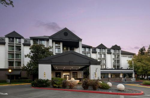 Santa Rosa Hotel | Courtyard by Marriott Santa Rosa
