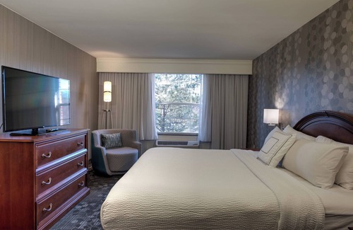 Chapel Hill Hotel | Courtyard by Marriott Chapel Hill