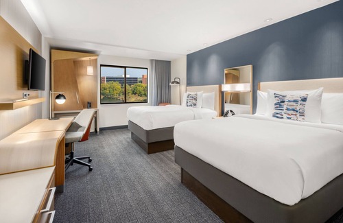 Phenix City Hotel | Courtyard by Marriott Columbus Phenix City