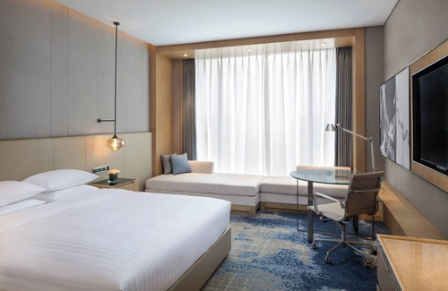 Zhengzhou Hotel | Courtyard by Marriott Zhengzhou Airport