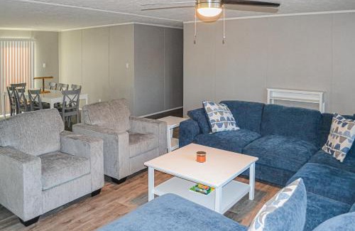 Caryville House | Cove Creek Escape