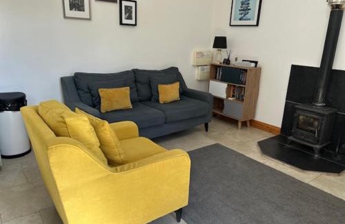 Louth House | Covenham Holiday Cottages - Squirrel Cottage