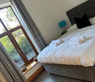 Louth House | Covenham Holiday Cottages - Squirrel Cottage