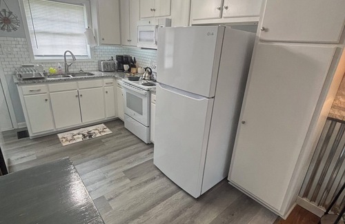 Lincolnton House | Cow Patch - Country Styling with Large Parking located in Town, EV Ready