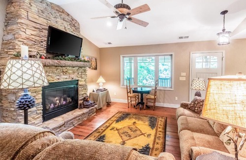 Otto House | Coweeta Rapids