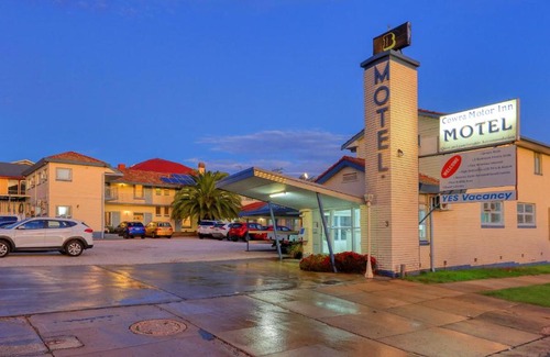Cowra Hotel | Cowra Motor Inn