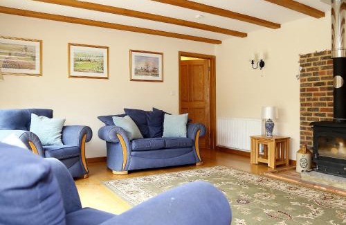 Bilting House | Cowslip Cottage