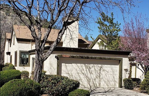 Hidden Valley Ranch House | Coyote Hollow in the Pines