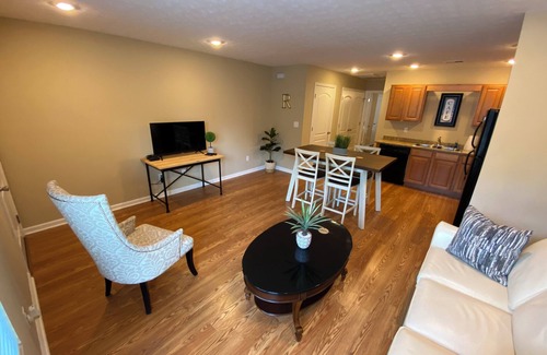 Elizabethtown Apartment | Cozy 1-bedroom apartment in marvelous Elizabethtown with AC, WiFi