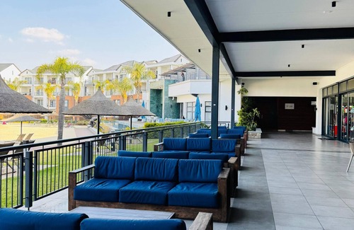 The Willows Apartment | Cozy 1-Bedroom Retreat at The Blyde – Beach-Style Living