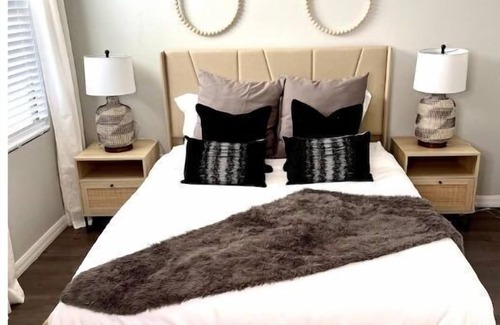 Buena Ventura Lakes House | Cozy 1BR apt-Pool/Tennis/Gym/Near attractions