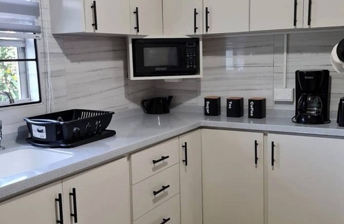 Welches Apartment | Cozy 2-bedroom apartment on Barbados South Coast, near the beach and attractions