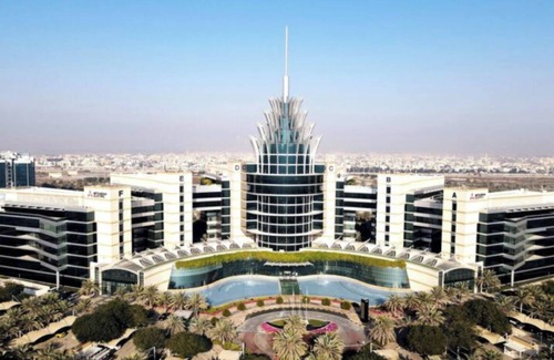 Dubai Apartment | Cozy 2 bedroom flat with Sauna, steaming, pool & others