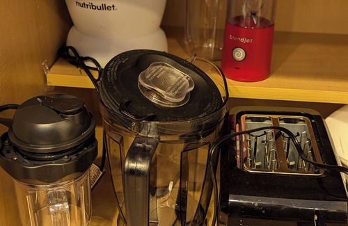 Bemidji House | Cozy 2-bedroom house just 4 miles from Bemidji w/plenty of parking