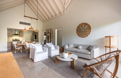 Puerto Bahia Apartment | Cozy 2-BR apt with balcony in Portillo - Terrenas