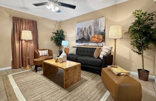 Chalmette House | Cozy 2BR/1BA Near Local Hotspots