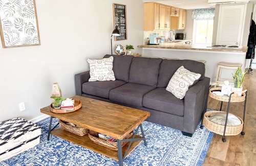 Avoca House | Cozy 2BR Lake Monroe Golf Condo IU Bloomington