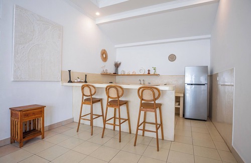 Nakula House | cozy 3 bedrooms villa in quiet location surround tourist area. Family friendly.