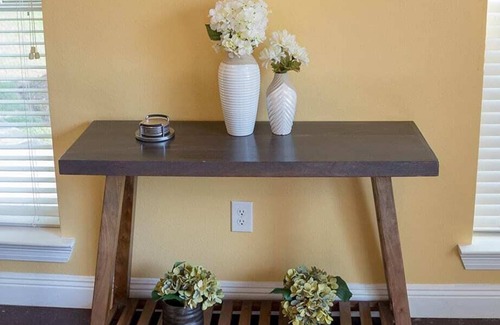 Kreole Apartment | Cozy 3BR/2B Full Kitchen-Self Check-In W/D