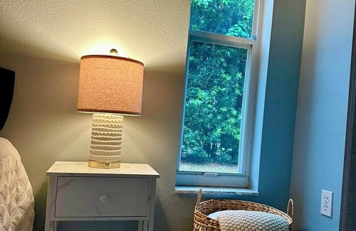 Bridgewater Crossing House | Cozy 3BR Home Near Disney – Sleeps 8, Resort Pool & Modern Comfort