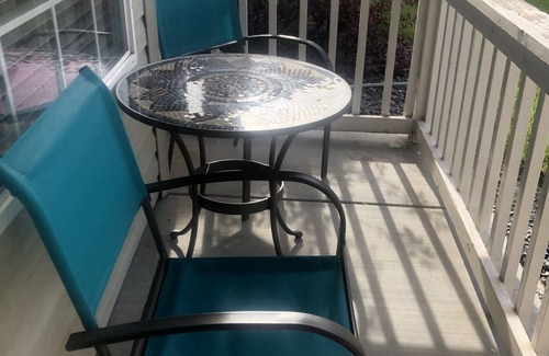 Ada County House | Cozy 4 bedroom home close to foothils, garden space, trees, fenced yard, garage