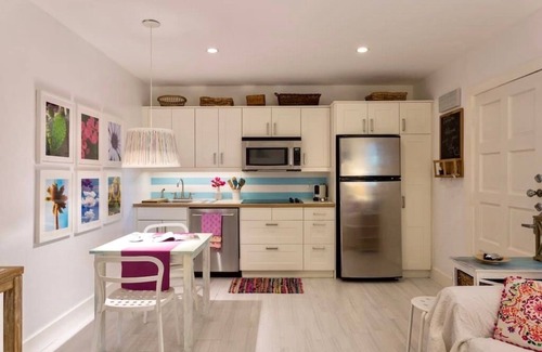 Key Biscayne Apartment | Cozy and Beautiful Beach Apartment