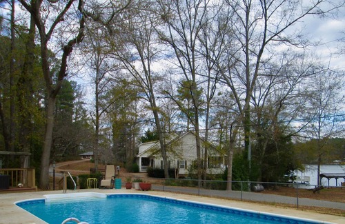 West Point House | Cozy and Comfortable with Lake Views and Access