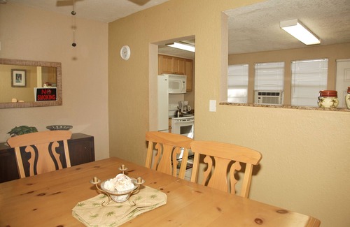 Clearwater Beach House | Cozy and friendly. All is Well - no damage
