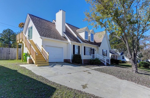 State Park House | Cozy and Quiet- Private Upstairs Duplex