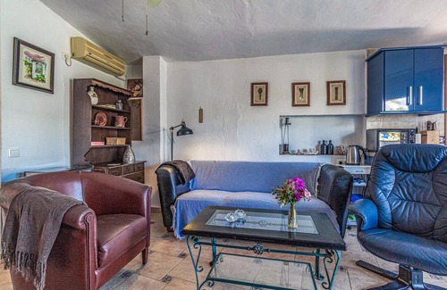 Archez Apartment | Cozy apartment in Archez with WiFi