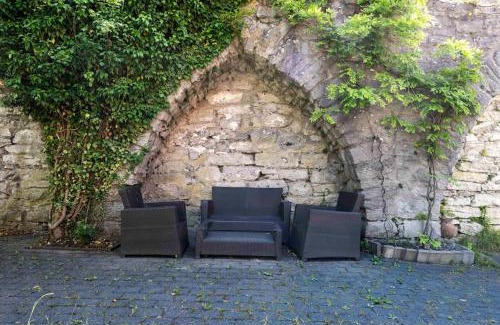 Innerstaden Apartment | Cozy apartment in building next to Ringmuren