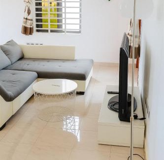 Abomey-Calavi Apartment | Cozy apartment in Calavi-Akassato - V2