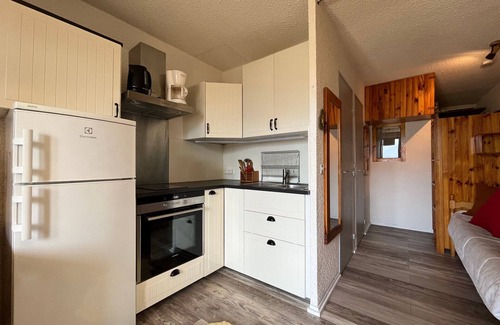 Barcelonnette Apartment | Cozy apartment in Barcelonnette, 4 pers, balcony, TV, equipped kitchen