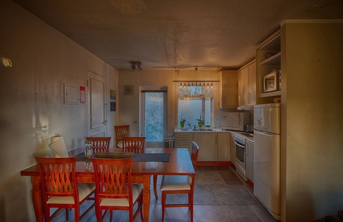 Hafnarfjordur Apartment | Cozy Apartment In Lava Surroundings, a hidden gem!